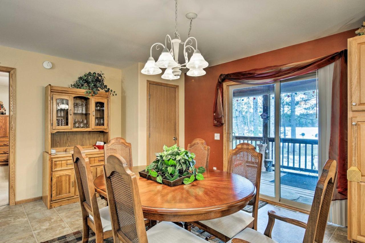 Lakefront Family Getaway With Private Deck And Dock! Conover Dış mekan fotoğraf